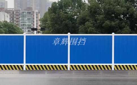 金屬圍擋的耐火性能和安全性如何考慮？