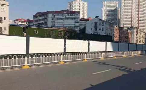 金屬圍擋的質(zhì)量保證措施是什么？
